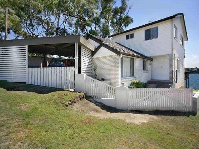 39 NEIL STREET, Bundeena NSW 2230