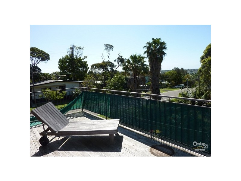 52 ERIC STREET UPPER, Bundeena NSW 2230