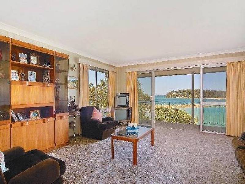 5 PACIFIC CRESCENT, Maianbar NSW 2230