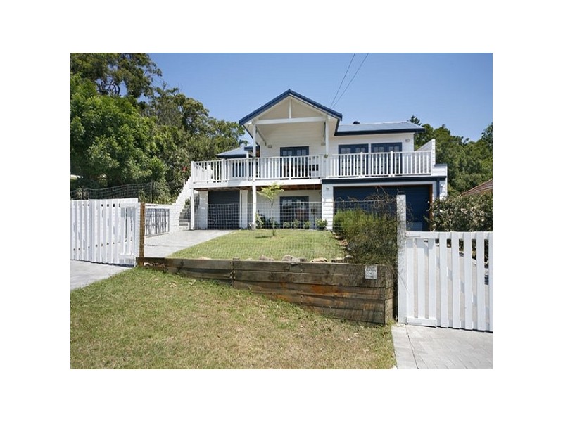 12 LOFTUS STREET, Bundeena NSW 2230