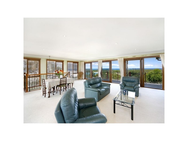 18 ERIC STREET, Bundeena NSW 2230