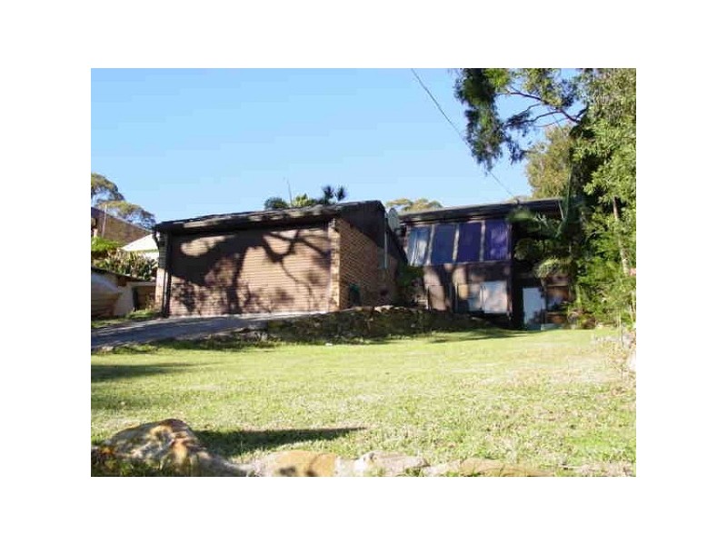 18 NEWCOMBE STREET, Maianbar NSW 2230
