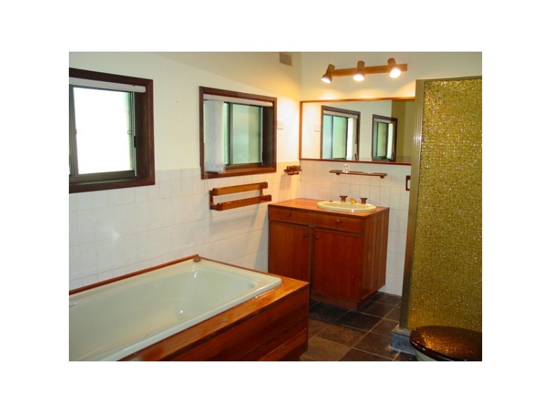18 NEWCOMBE STREET, Maianbar NSW 2230