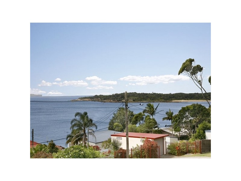 16 NEIL STREET, Bundeena NSW 2230