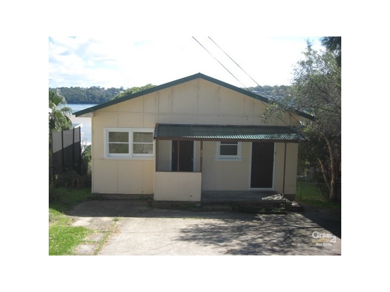 85 PACIFIC CRESCENT, Maianbar NSW 2230