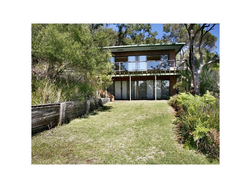 2 CULLEN LANE, Maianbar NSW 2230