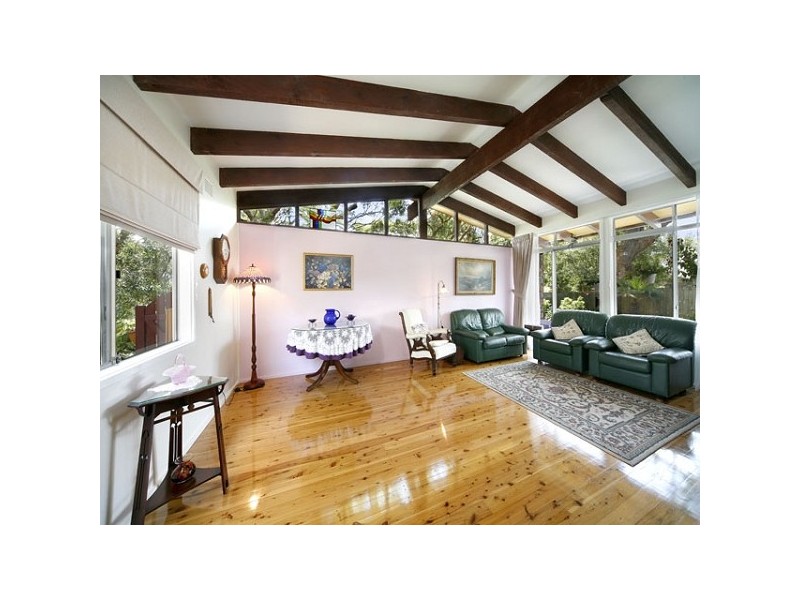 10 KERR AVENUE, Bundeena NSW 2230