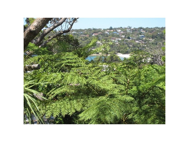 10 KERR AVENUE, Bundeena NSW 2230