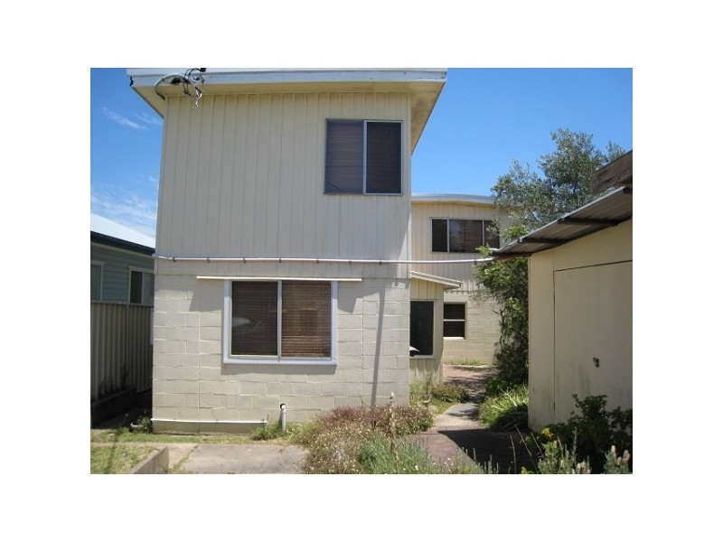 37 BOURNEMOUTH STREET, Bundeena NSW 2230