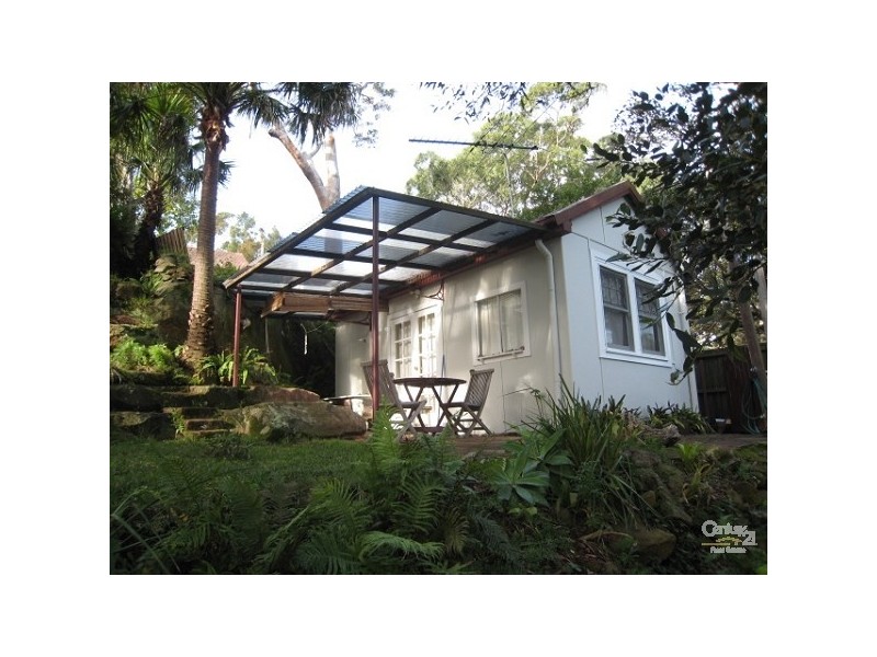 CABIN 18 SIMPSON ROAD, Bundeena NSW 2230