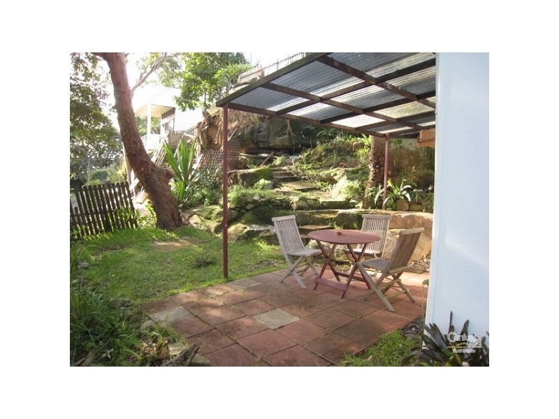 CABIN 18 SIMPSON ROAD, Bundeena NSW 2230