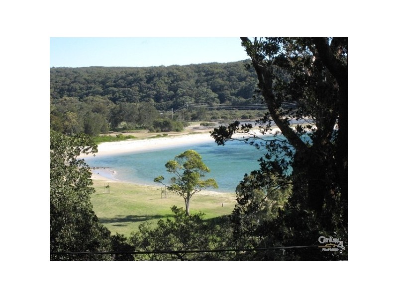 CABIN 18 SIMPSON ROAD, Bundeena NSW 2230