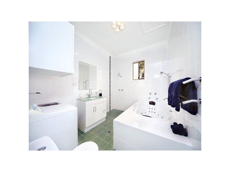 25 BRIGHTON STREET, Bundeena NSW 2230