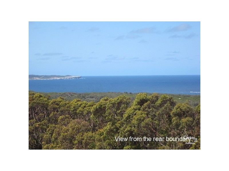 100 ERIC STREET, Bundeena NSW 2230