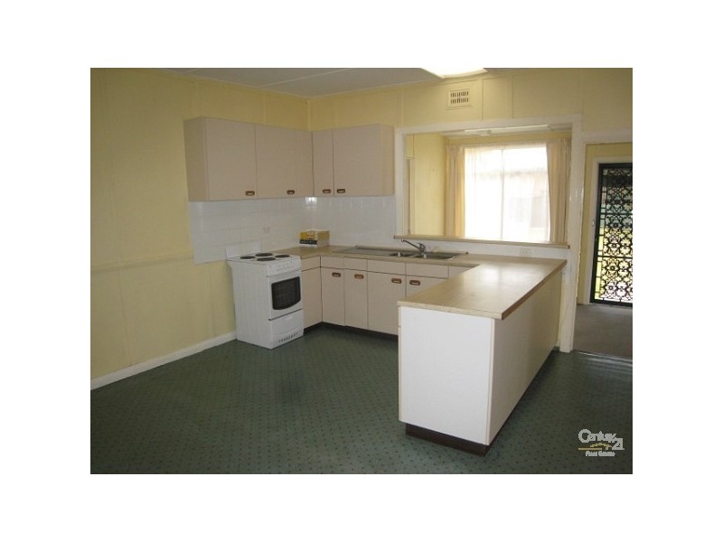 9 LOFTUS STREET, Bundeena NSW 2230