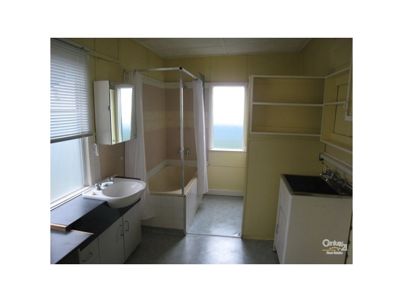 9 LOFTUS STREET, Bundeena NSW 2230