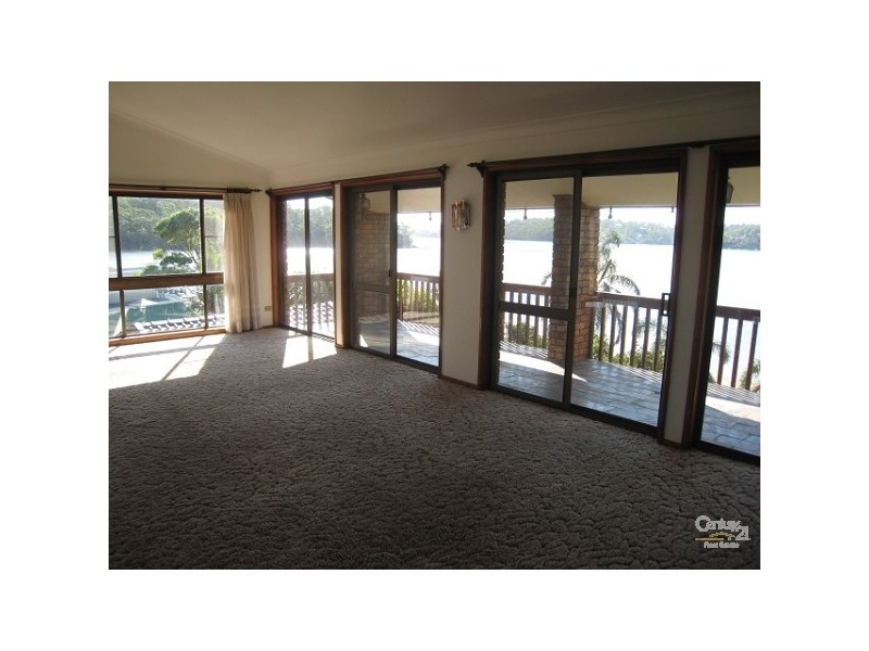 81 PACIFIC CRESCENT, Maianbar NSW 2230