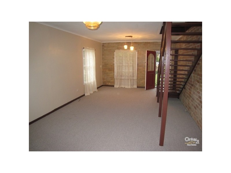 19 BOURNEMOUTH STREET, Bundeena NSW 2230