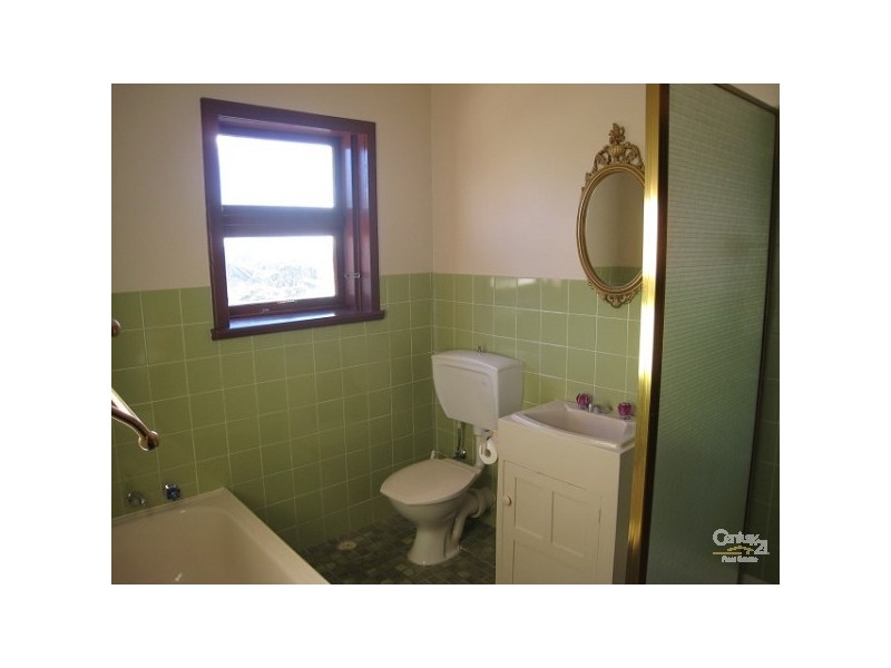 19 BOURNEMOUTH STREET, Bundeena NSW 2230