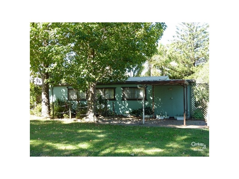 32 LIVERPOOL STREET, Bundeena NSW 2230