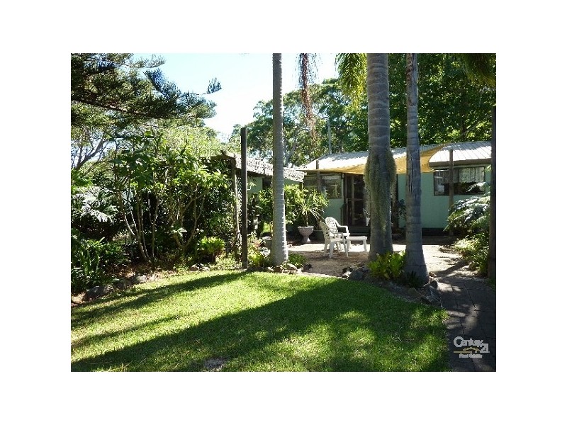 32 LIVERPOOL STREET, Bundeena NSW 2230