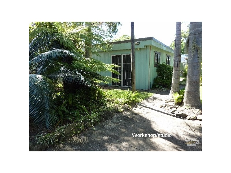 32 LIVERPOOL STREET, Bundeena NSW 2230