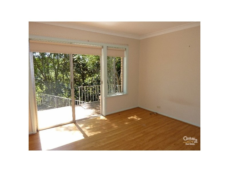 10 WOODFIELD AVENUE, Bundeena NSW 2230