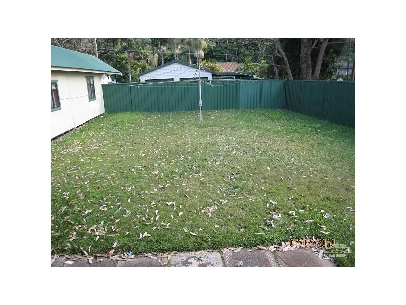 11 THOMPSON STREET, Bundeena NSW 2230