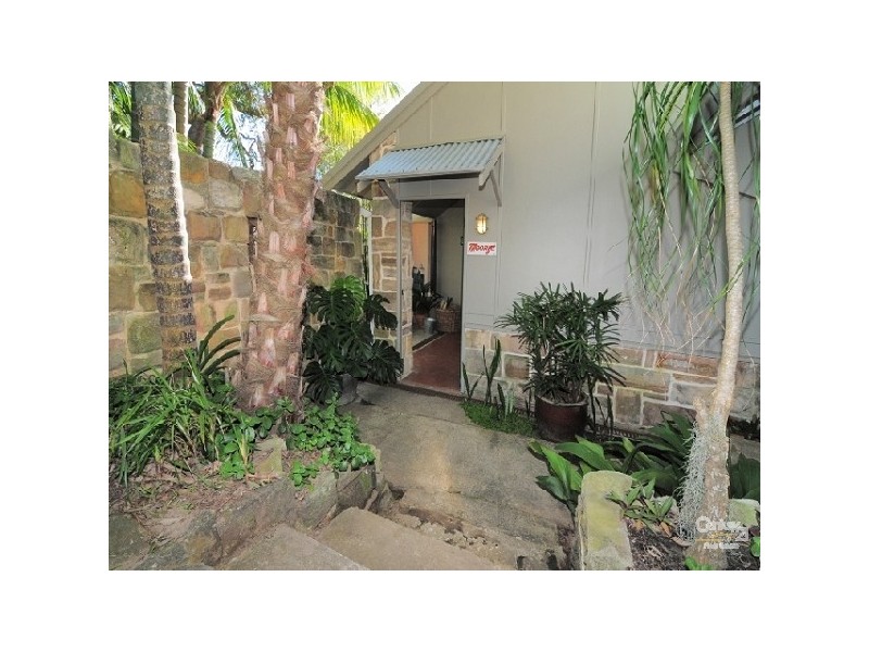 25 CRAMMOND AVENUE, Bundeena NSW 2230