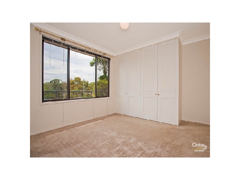 4 BUNDEENA DRIVE, Bundeena NSW 2230