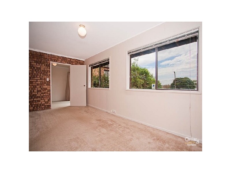 4 BUNDEENA DRIVE, Bundeena NSW 2230