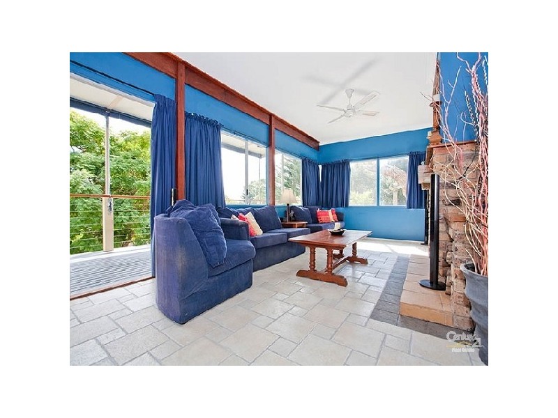 11 ERIC STREET, Bundeena NSW 2230