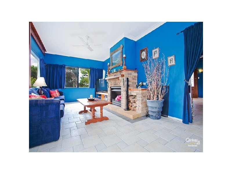 11 ERIC STREET, Bundeena NSW 2230