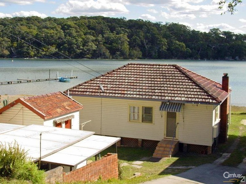 93 PACIFIC CRESCENT, Maianbar NSW 2230