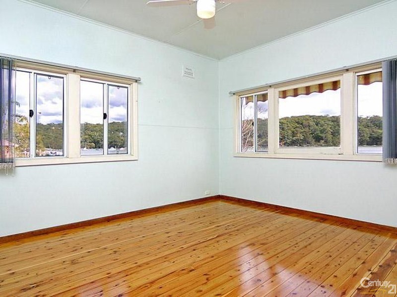 93 PACIFIC CRESCENT, Maianbar NSW 2230