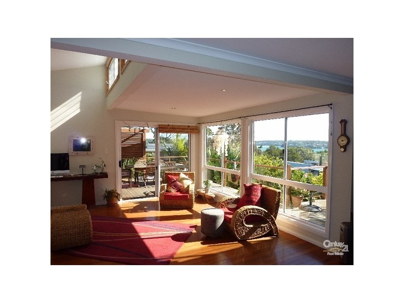 5 BOURNEMOUTH STREET, Bundeena NSW 2230