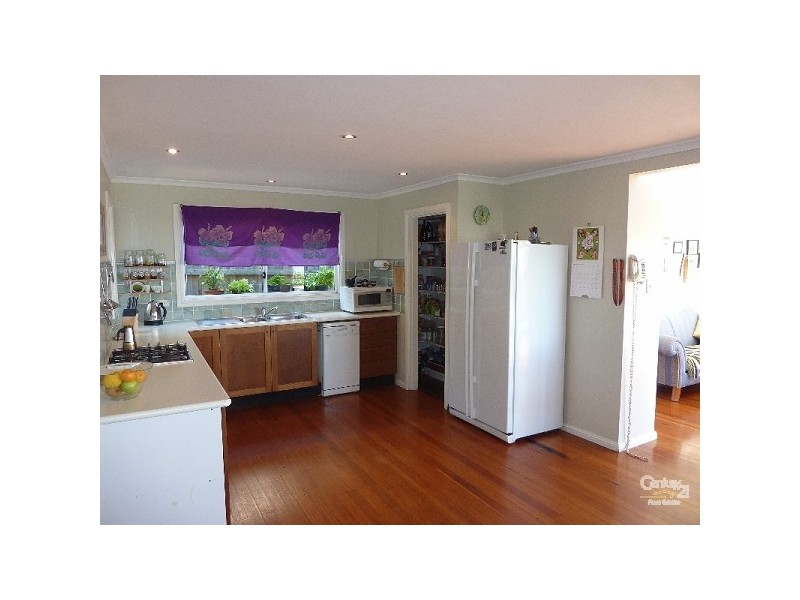 5 BOURNEMOUTH STREET, Bundeena NSW 2230