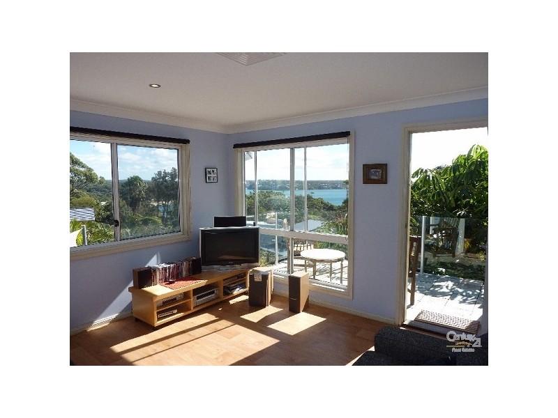 5 BOURNEMOUTH STREET, Bundeena NSW 2230