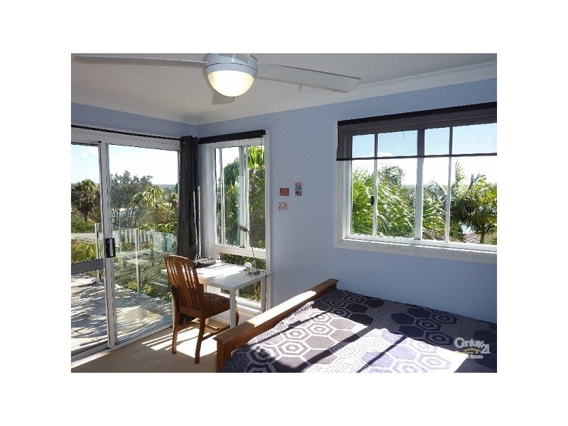 5 BOURNEMOUTH STREET, Bundeena NSW 2230