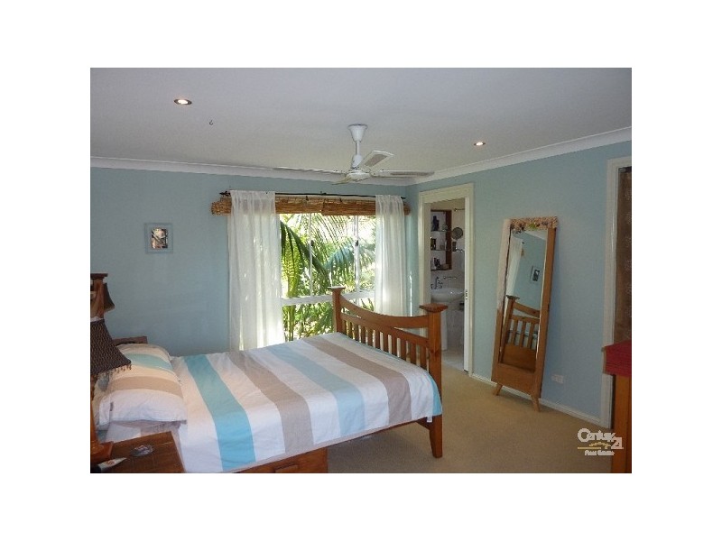 5 BOURNEMOUTH STREET, Bundeena NSW 2230