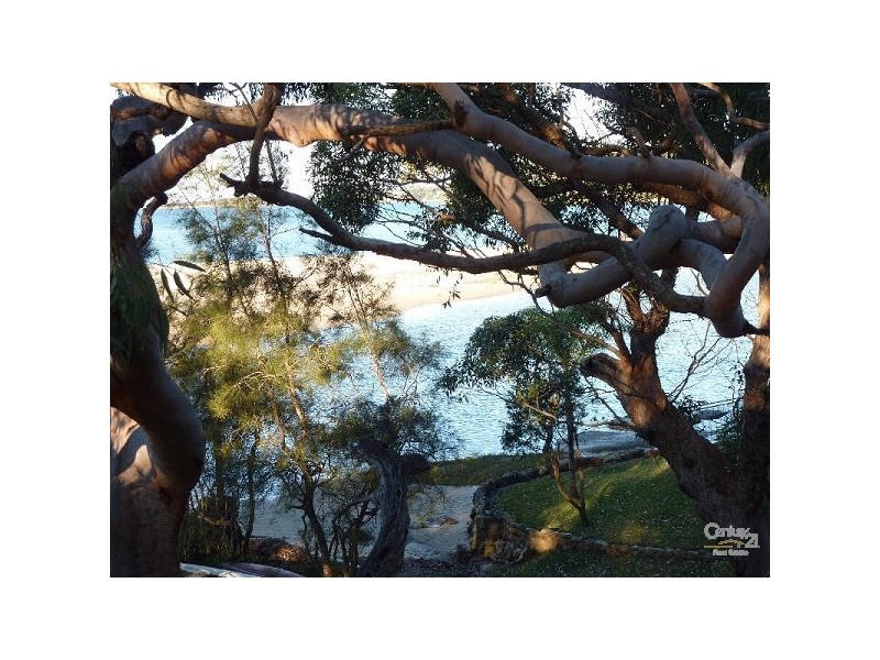 43 PACIFIC CRESCENT, Maianbar NSW 2230