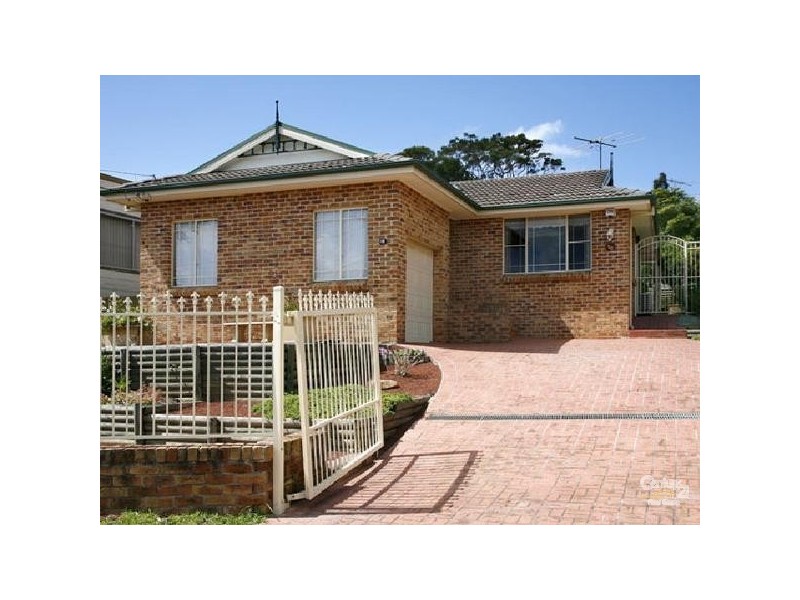 18 THE LAMBETH WALK, Bundeena NSW 2230