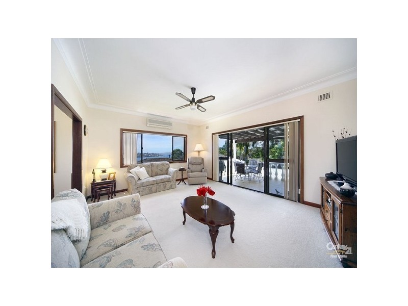 1 BOURNEMOUTH STREET, Bundeena NSW 2230