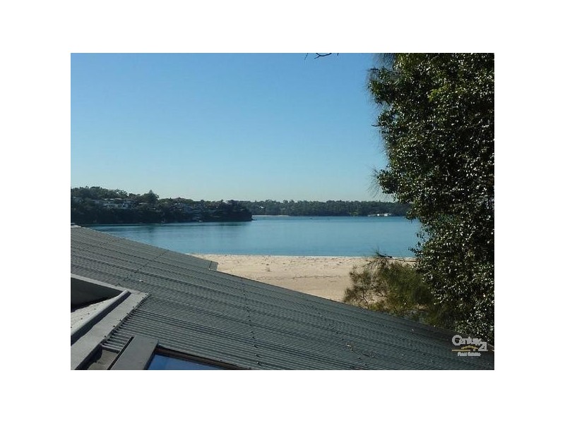 37B PACIFIC CRESCENT, Maianbar NSW 2230