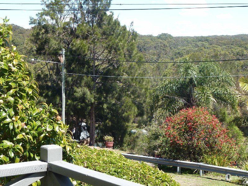 76 BRIGHTON STREET, Bundeena NSW 2230