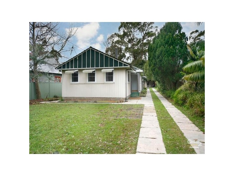 18 LIVERPOOL STREET, Bundeena NSW 2230