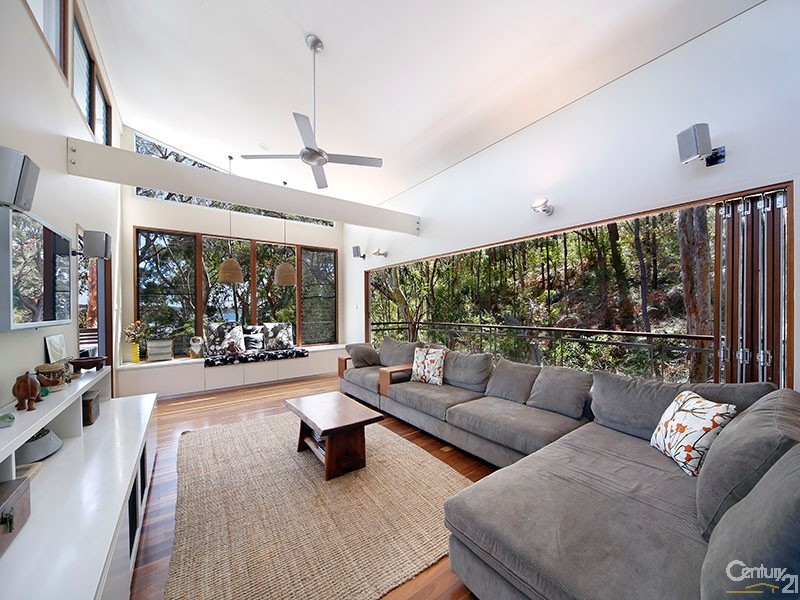 1 CULLEN STREET, Maianbar NSW 2230