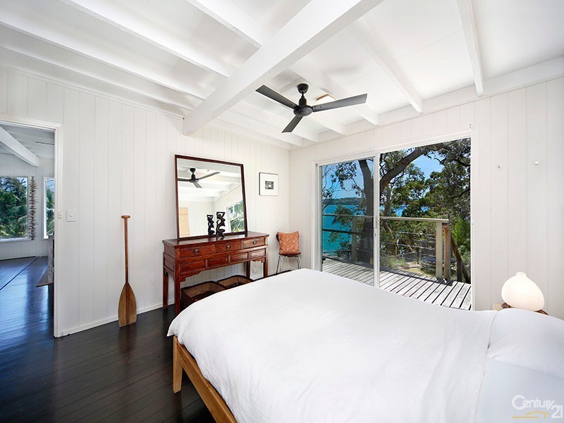 53 NEIL STREET, Bundeena NSW 2230