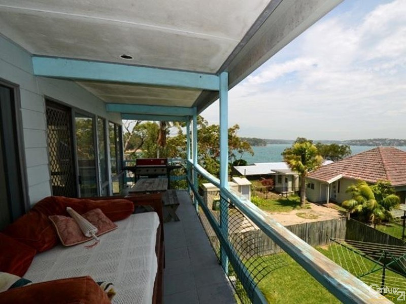 47 NEIL STREET, Bundeena NSW 2230