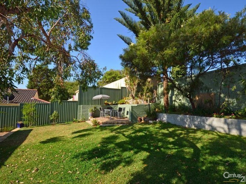 20 BOMBORA AVENUE, Bundeena NSW 2230
